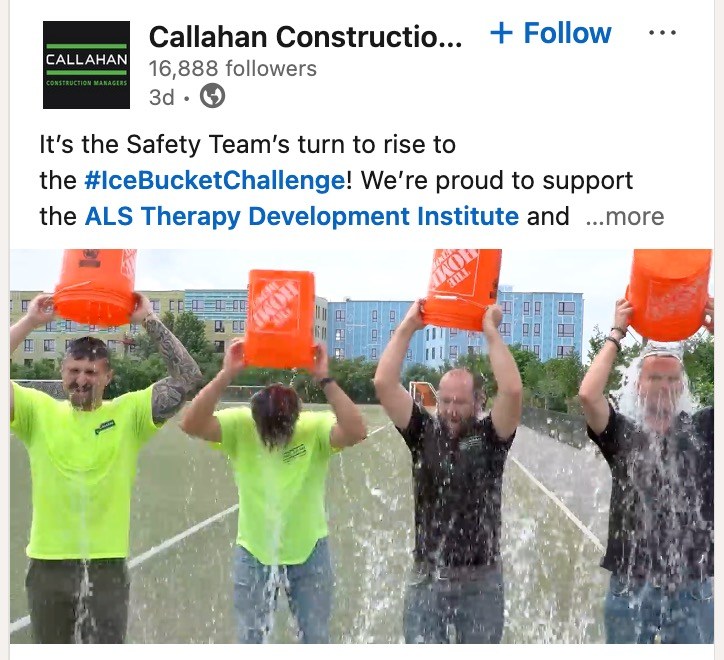 Example of the #IceBucketChallenge campaign